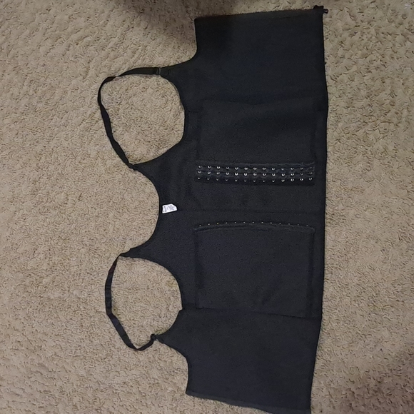 Spandex - Picture 3 of 4